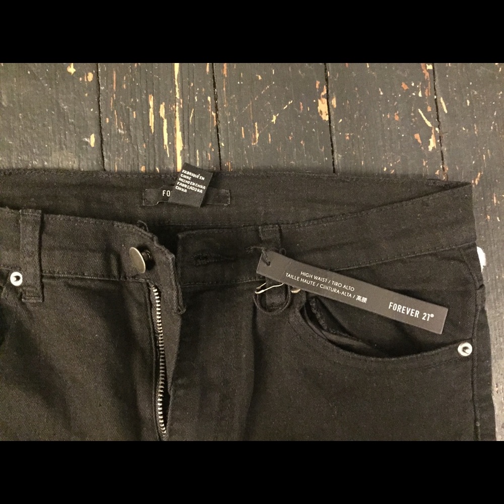 Black F21 high waisted jeans